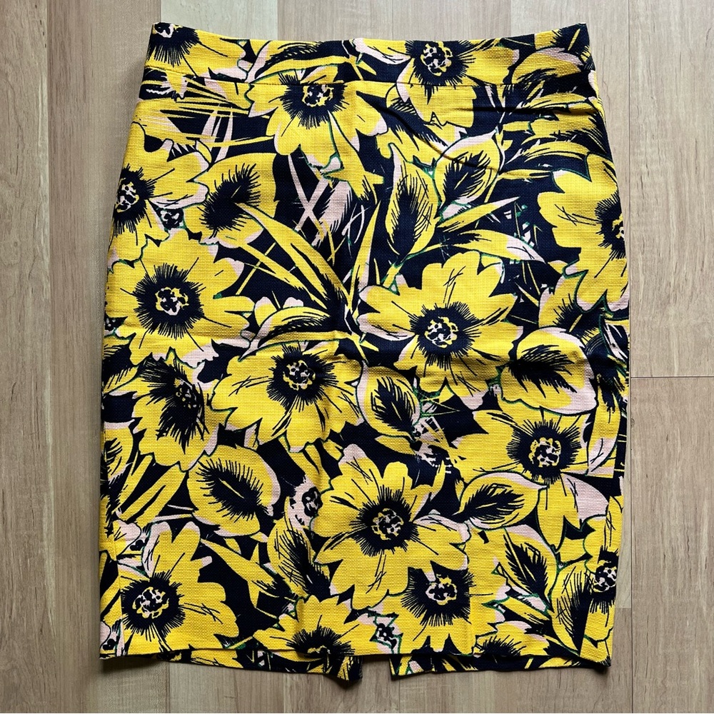 J. Crew 100% cotton vibrant golden yellow floral print midi pencil skirt size 2